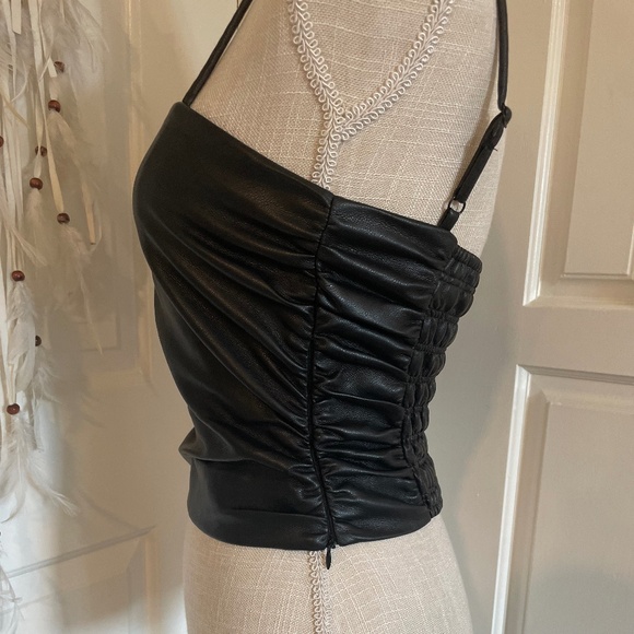 WAYF Black Talia Rodeo Drive Faux Leather Ruched Cami Crop Top – Size S - Picture 4 of 16